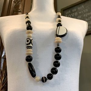 Chicos Like New Black and Cream with Silver accents 20 inch necklace.